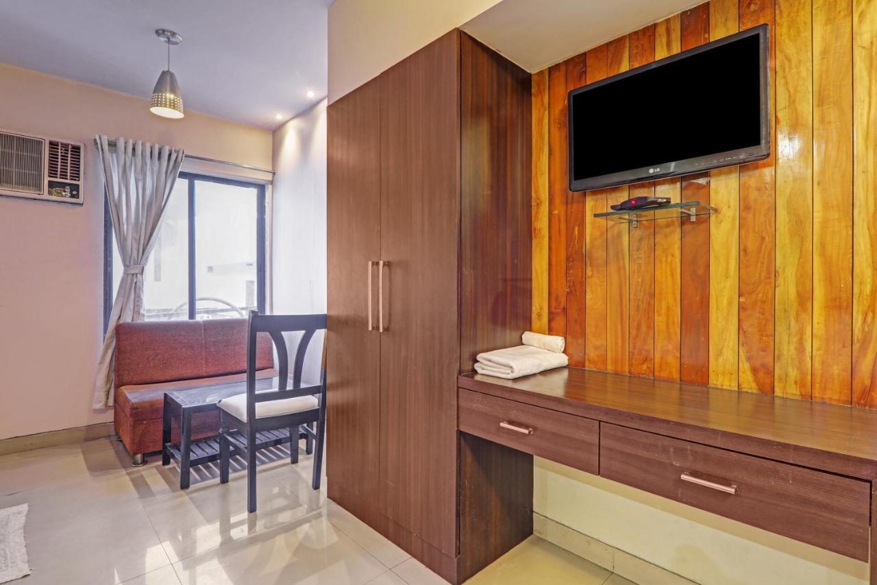 Townhouse Oak Hotel Shelter Lucknow Exterior foto